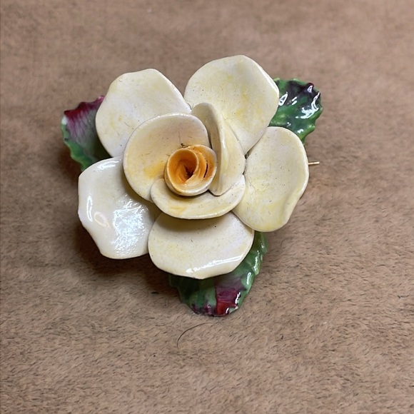 Vintage Bone China Lfower Brooch - Picture 2 of 7